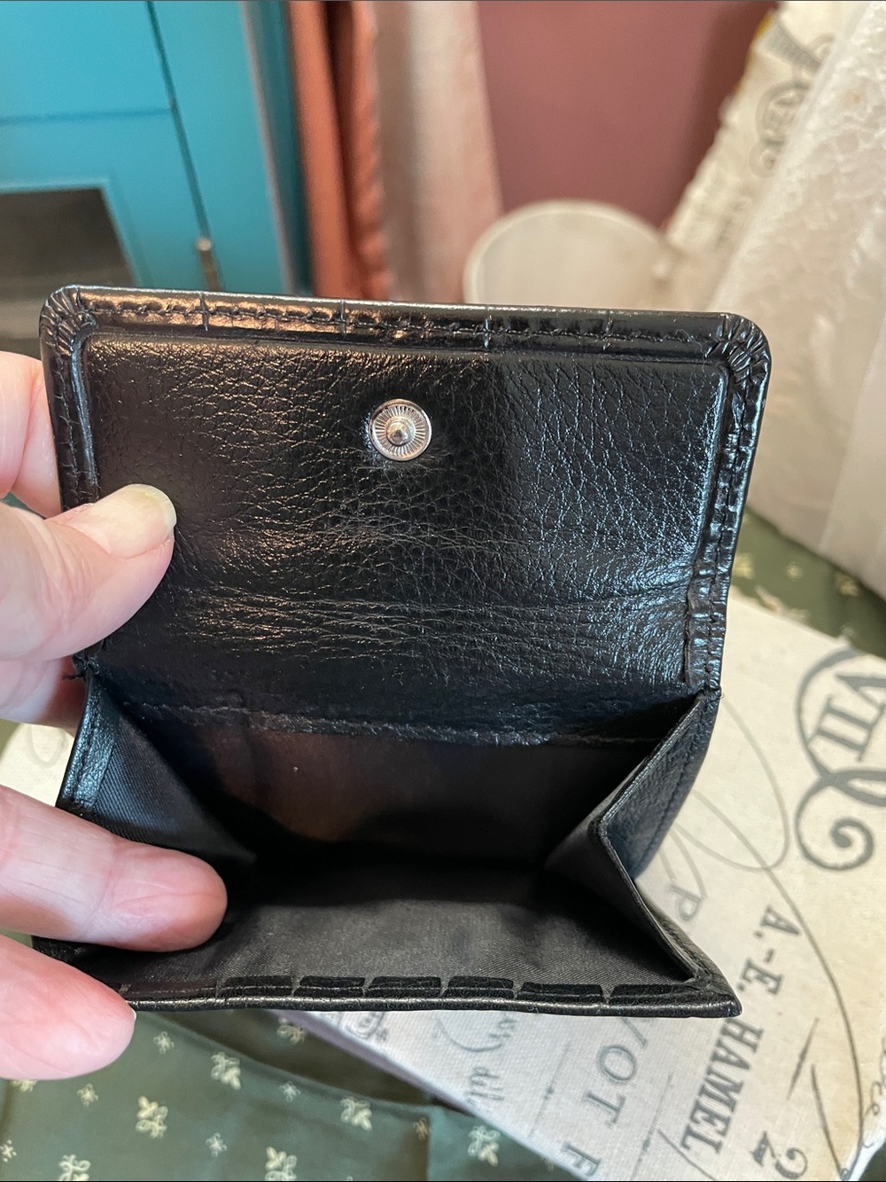 Vintage Croc-Embossed Brighton Wallet with DecorativeSilver tone Hardware - Picture 4 of 11